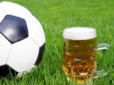 Bier en voetbal